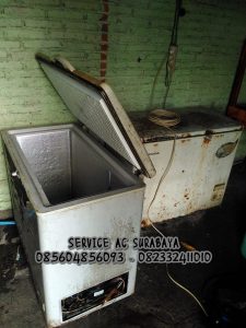 service freezer surabaya